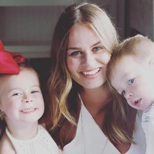 Meet your Posher, Abby